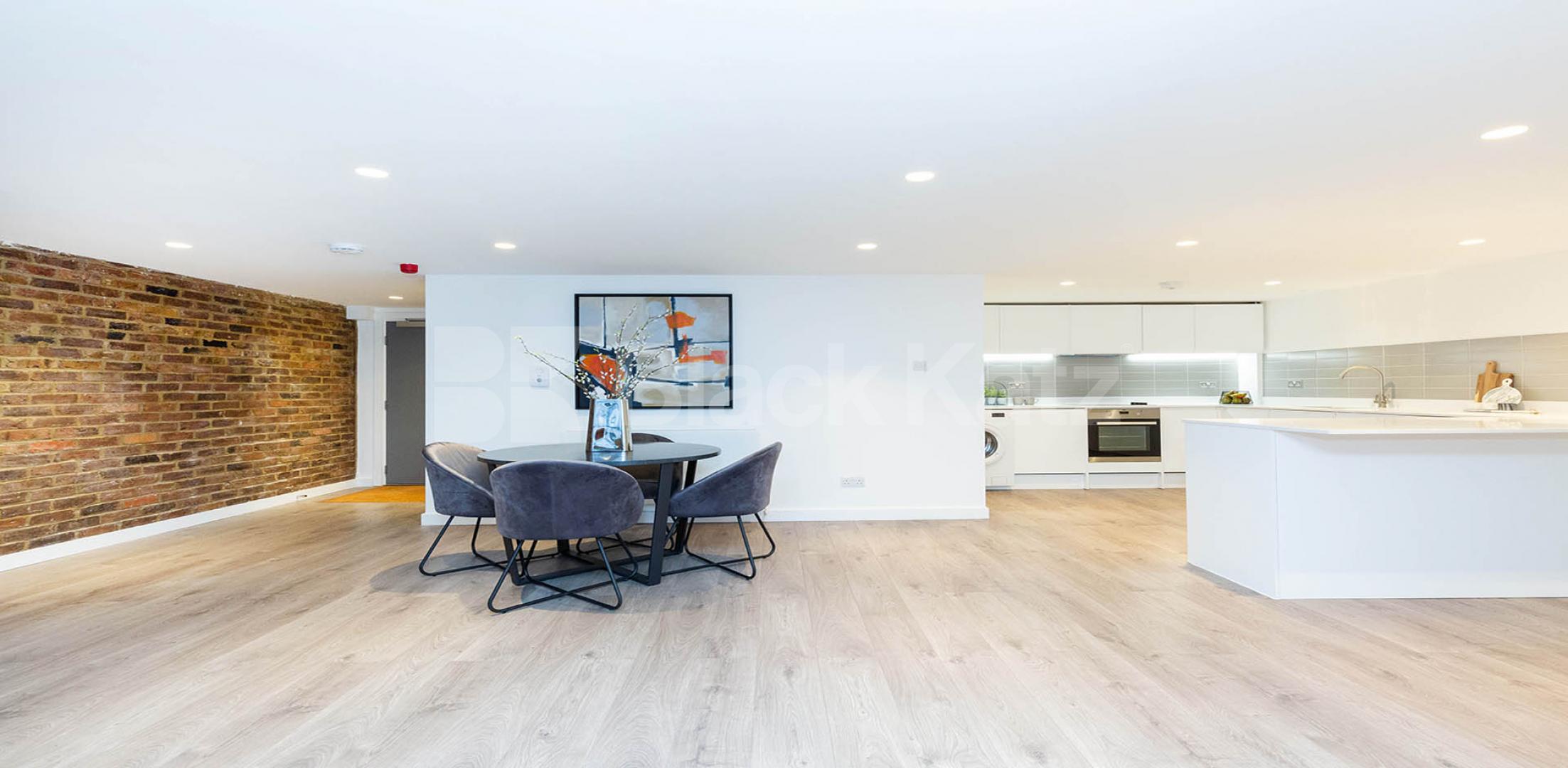 			STUNNING 3 BEDROOM WAREHOUSE CONVERSION , 3 Bedroom, 1 bath, 1 reception Apartment			 EAGLE HOUSE-EAGLE WHARF ROAD, ANGEL-OLD STREET-SHOREDITCH